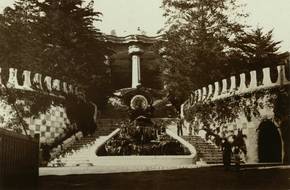 Park Güell, 1934, © Lluis Solé Cullell. Arxiu Fotogràfic de Barcelona