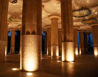El Park Güell se ilumina en Navidad El Park Güell se ilumina en Navidad