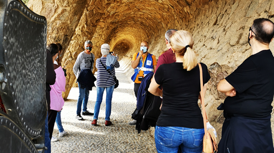 Guided tours return to Park Güell during the week of the Immaculate Conception and the Christmas holidays Guided tours return to Park Güell during the week of the Immaculate Conception and the Christmas holidays