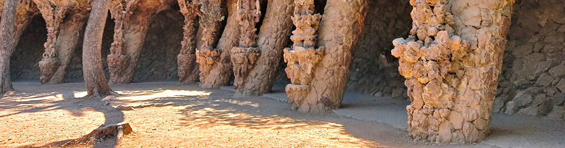 Restorations of the surrounding pavements of Portico of Washerwoman