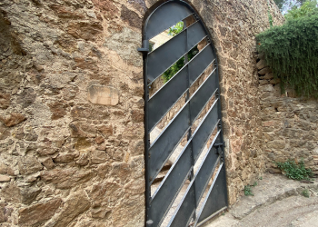 Restauració porta Sant Josep