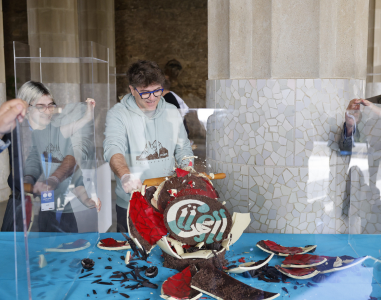 Més de 3.000 persones voten el seu ou preferit durant l’exposició d’Ous de Pasqua ‘Gaudí en Xocolata’