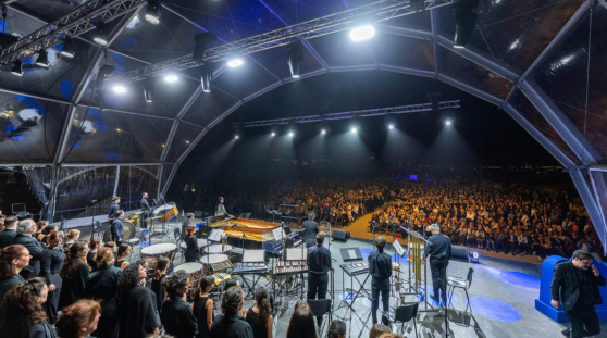 El Park Güell vibra amb el Cor del Gran Teatre del Liceu