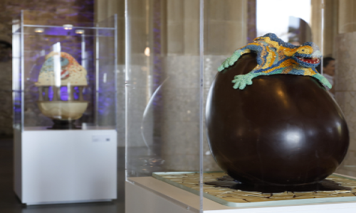 ‘Gaudí en chocolate’ Exposición de huevos de Pascua en el Park Güell